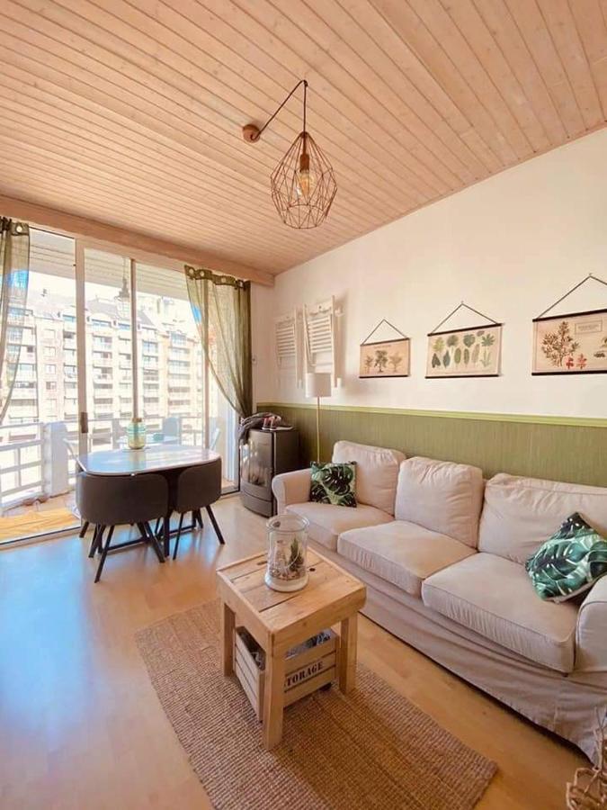 Villa Jean Gezellig Appartement Met Zeezicht Blankenberge Eksteriør bilde