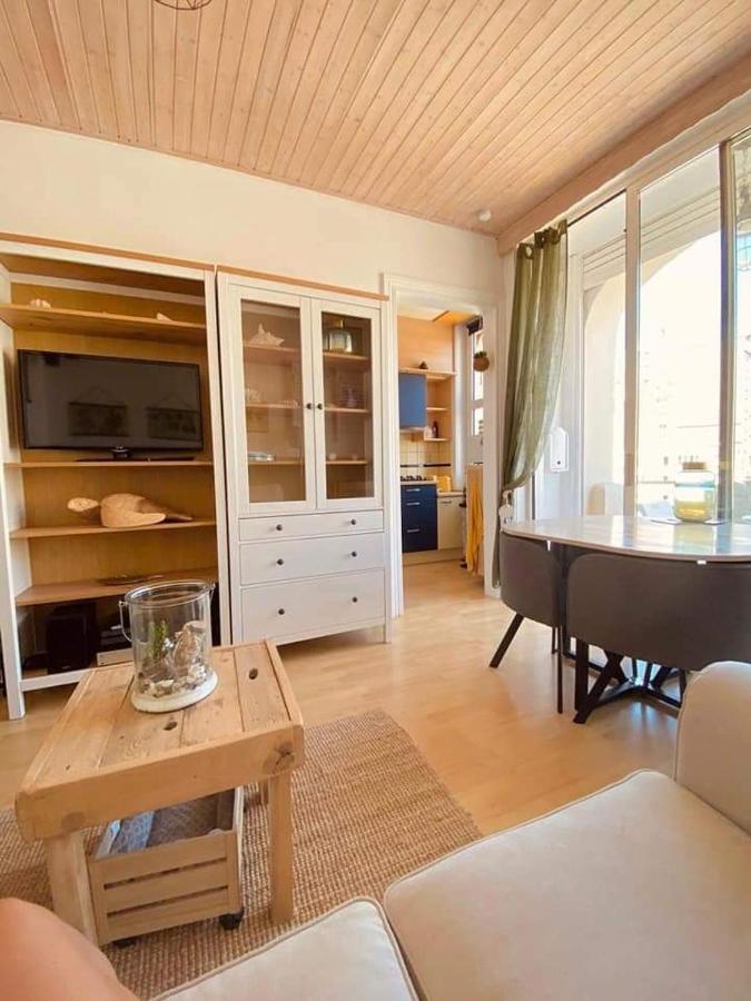 Villa Jean Gezellig Appartement Met Zeezicht Blankenberge Eksteriør bilde